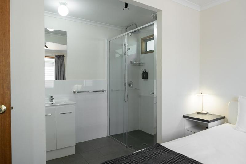 Adelaide Caravan Park - Aspen Holiday Parks Room photo